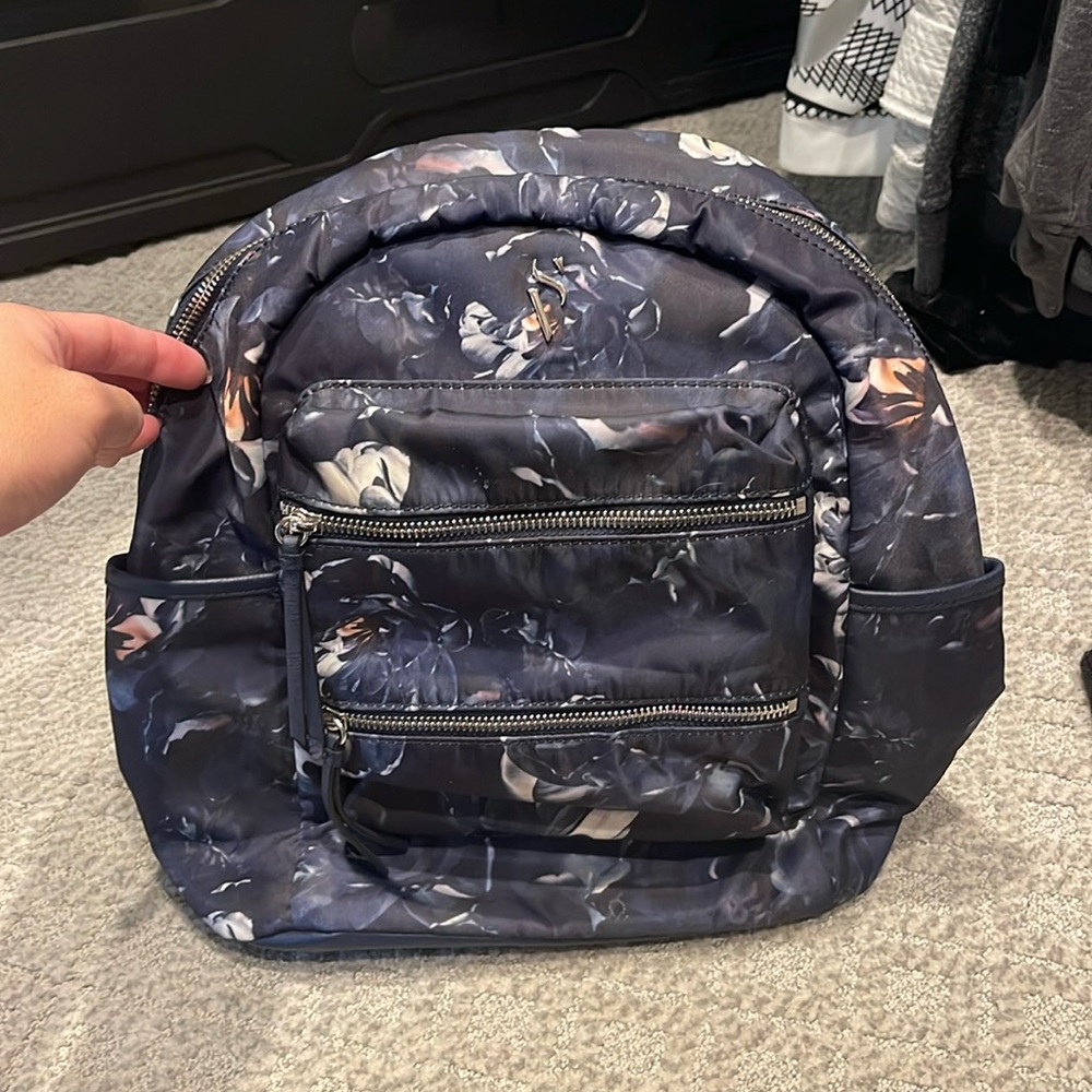 Simply Vera wang backpack